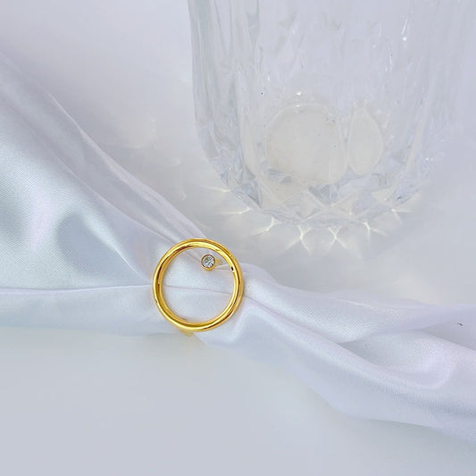 Minimalist Gold-Plated Rhinestone Circle Ring